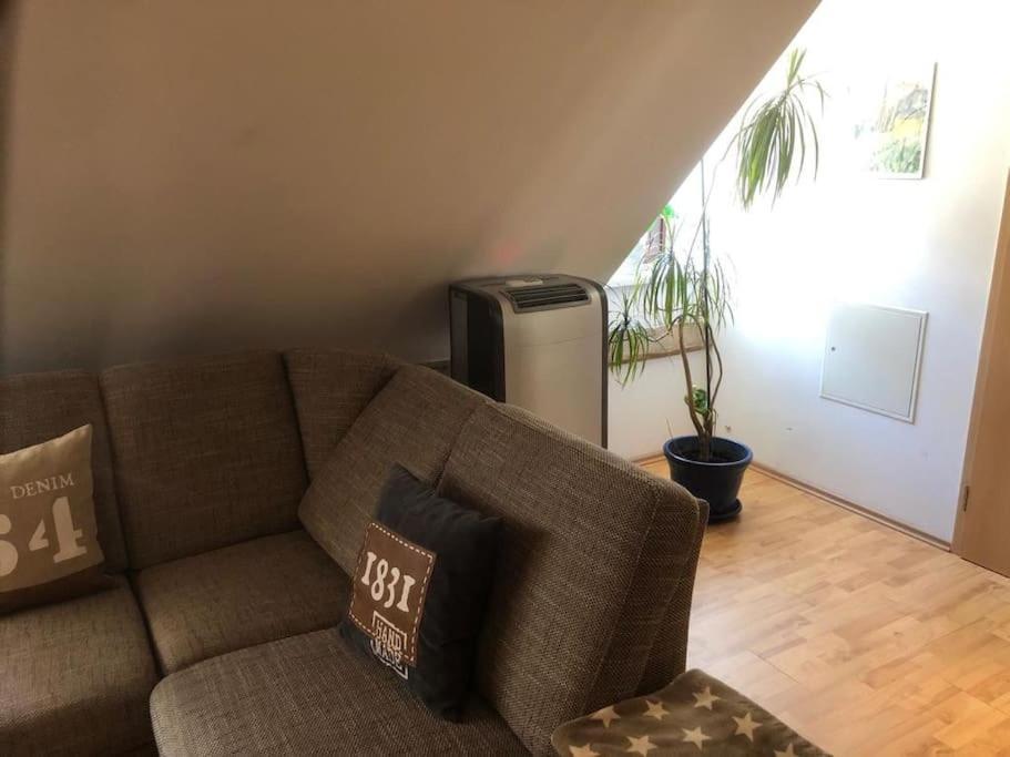 Apartment S10 In Bester Lage Stilvoll Im Zentrum Von Bayreuth Mit Klimaanlage Und Parkplatz Εξωτερικό φωτογραφία